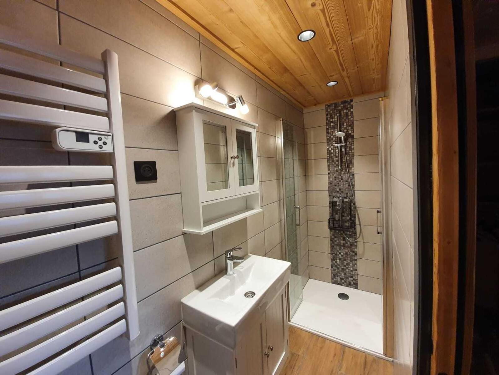 Chalet Delphinette - Spa Privatif Morzine Exterior foto